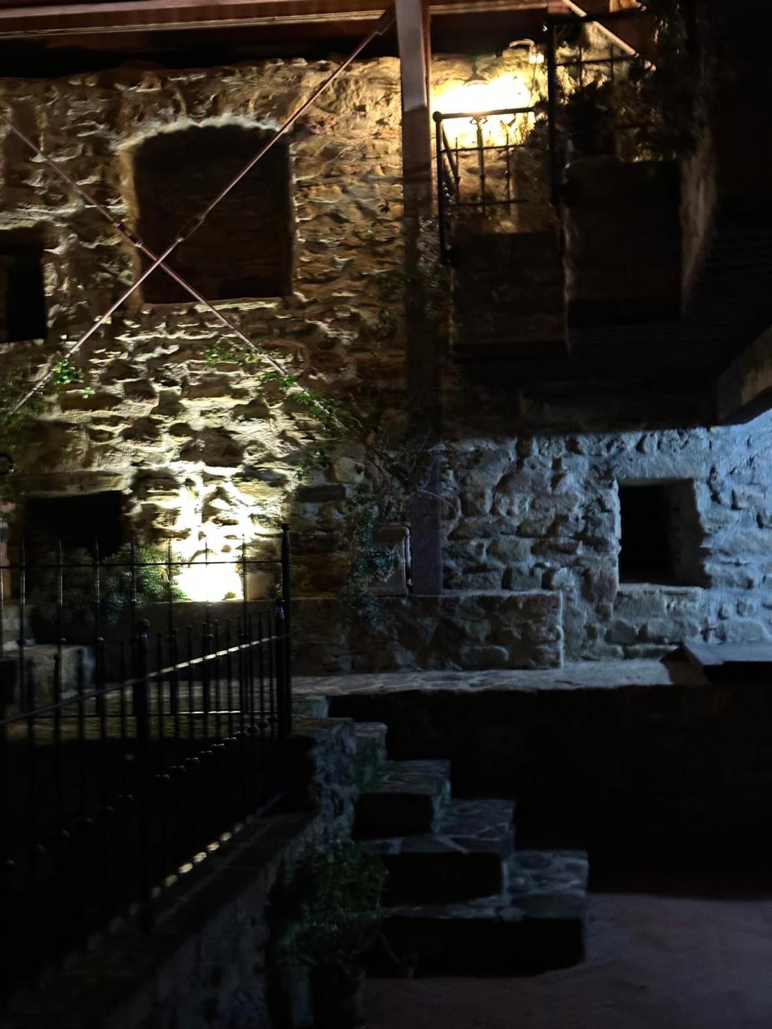 Ferienwohnung Castello Di Francocci Spoleto Exterior foto